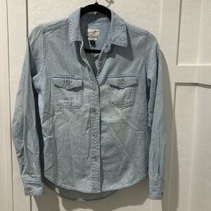 Universal thread light blue button-up long sleeve women’s XS